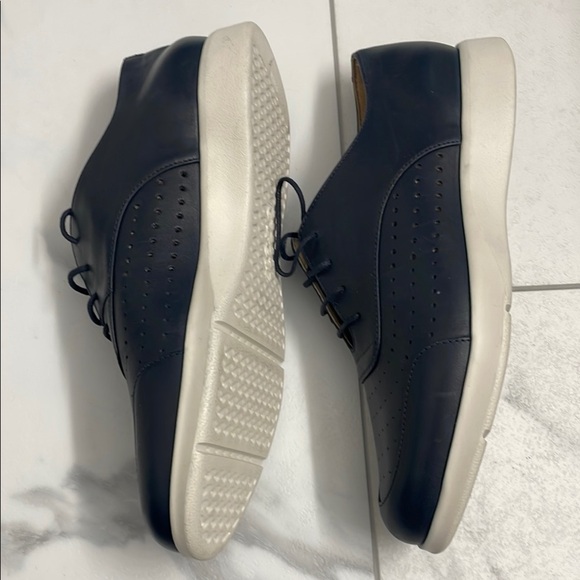 Geox Dark Navy Blue Leather Lace-Up Footwear - Picture 4 of 10